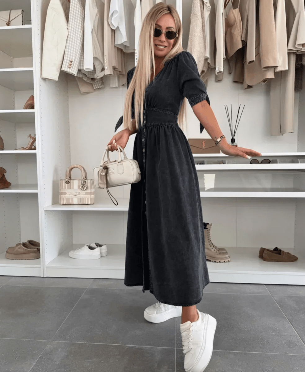 Ivanka - Stunning Denim Dress